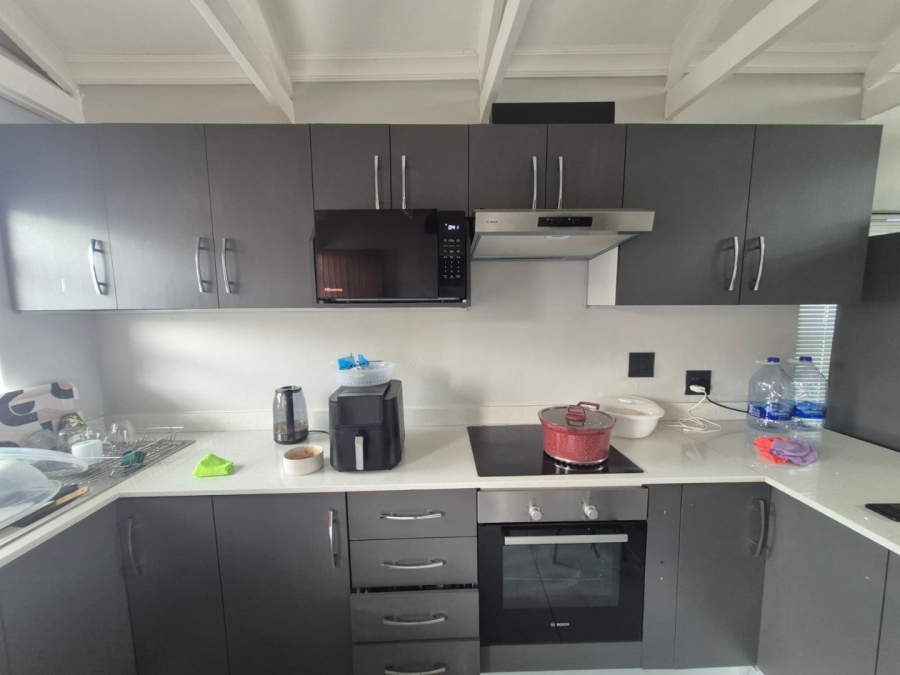 2 Bedroom Property for Sale in New Brighton Eastern Cape